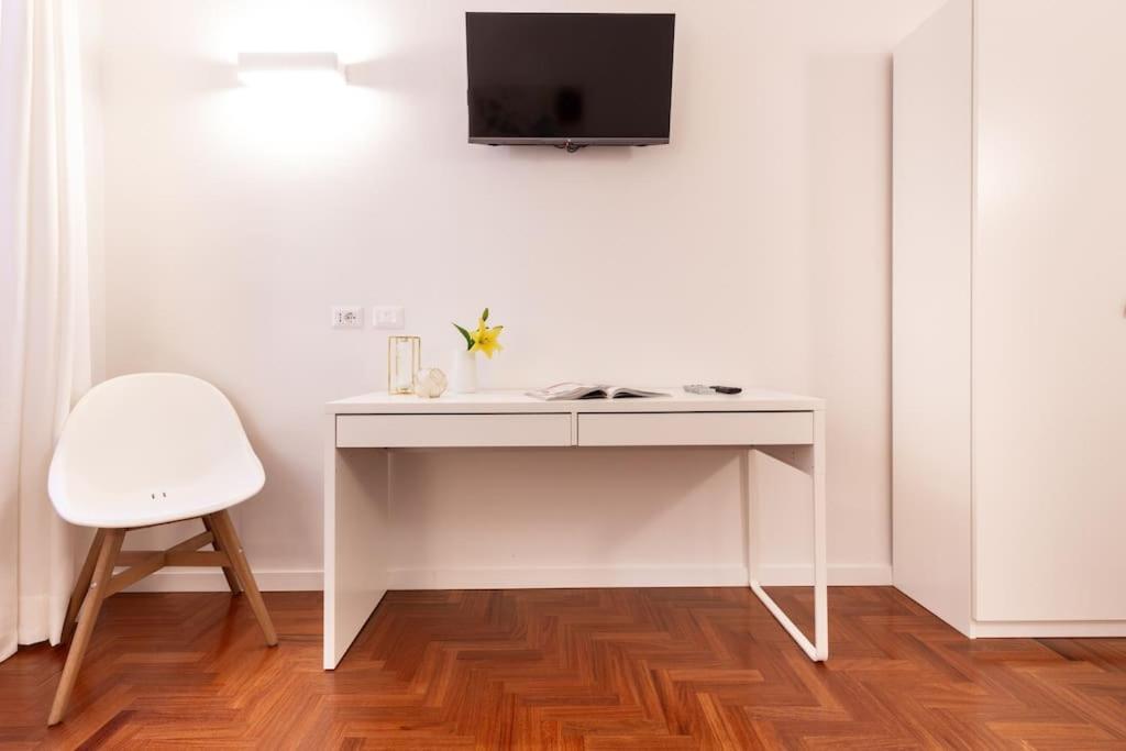 Apartment Poggioli House Up 4Pp Policlinico Rom