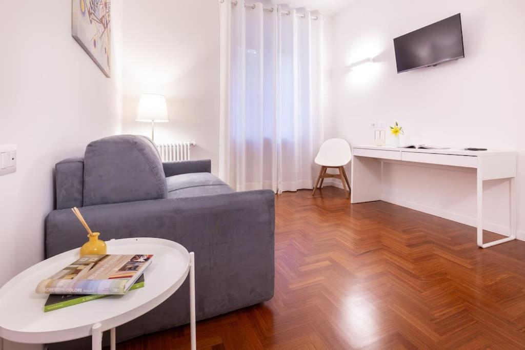 Apartment Poggioli House Up 4Pp Policlinico *