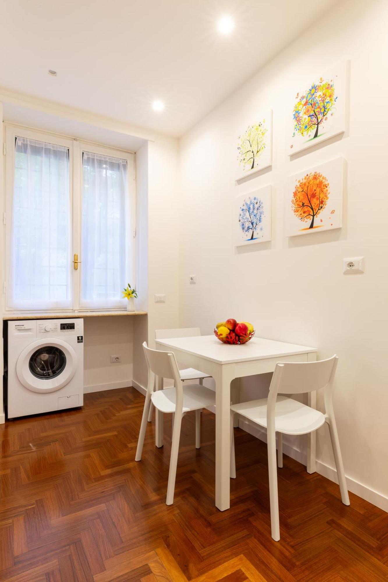 Apartment Poggioli House Up 4Pp Policlinico Rom