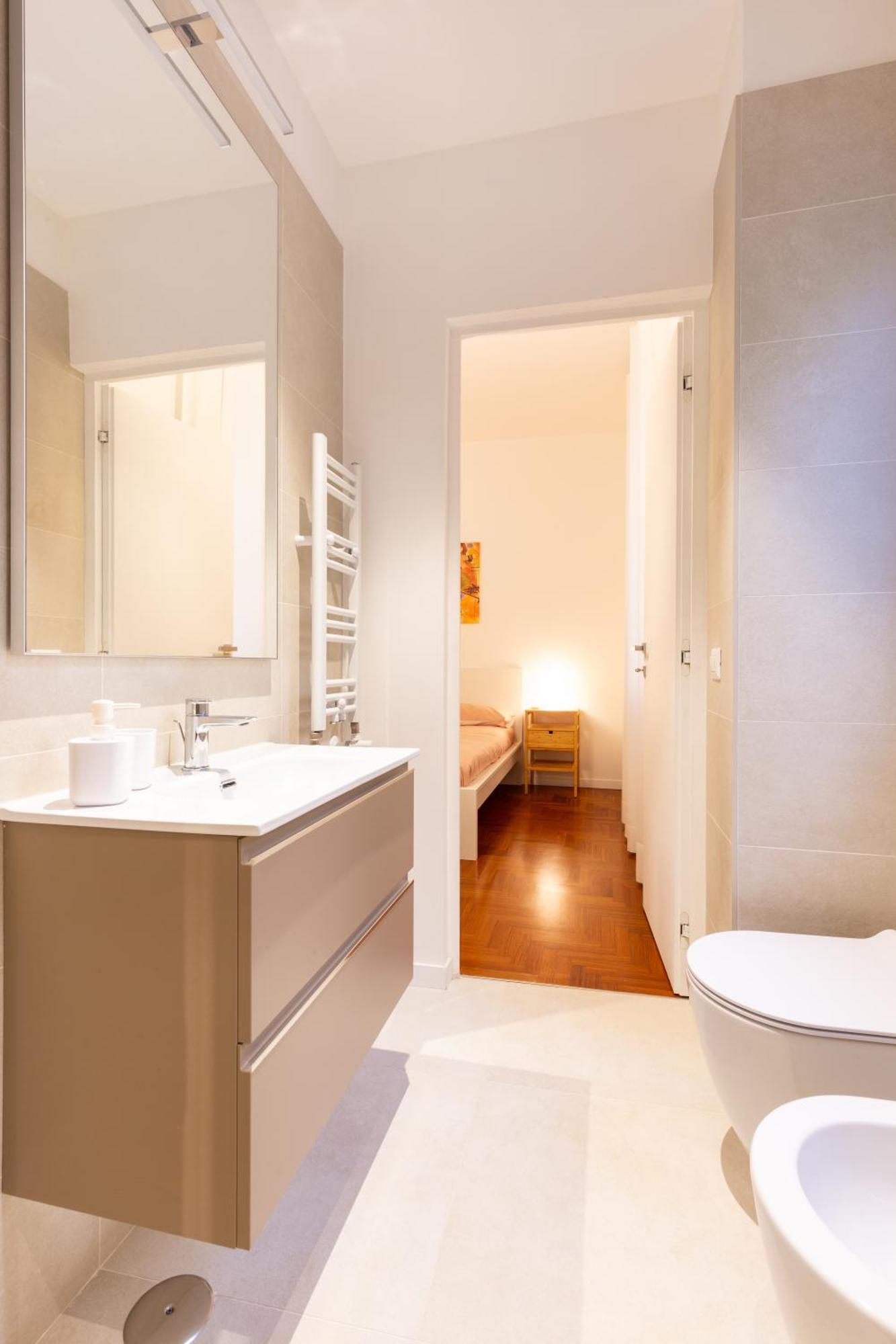 Poggioli House Up 4Pp Policlinico * Rom